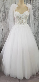 White Tulle Sweetheart Lace-Up A-Line Long Wedding Dress